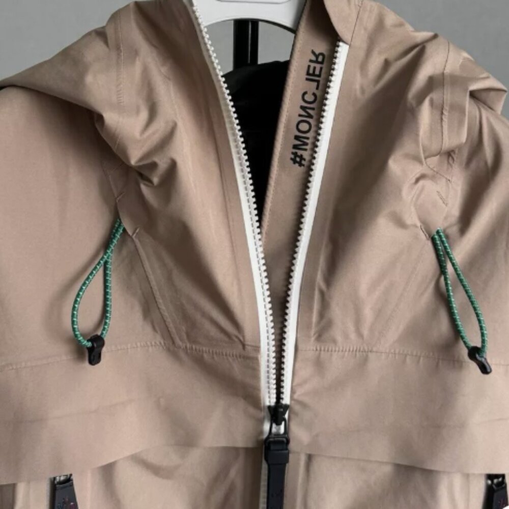 Moncler